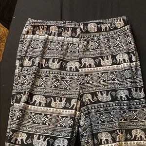 Elephant flared leggings